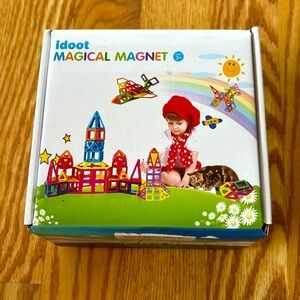 Brand New Magnetic Tile Kids Toy